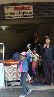'Babi guling' shop in Gianyar, Bali Indonesie