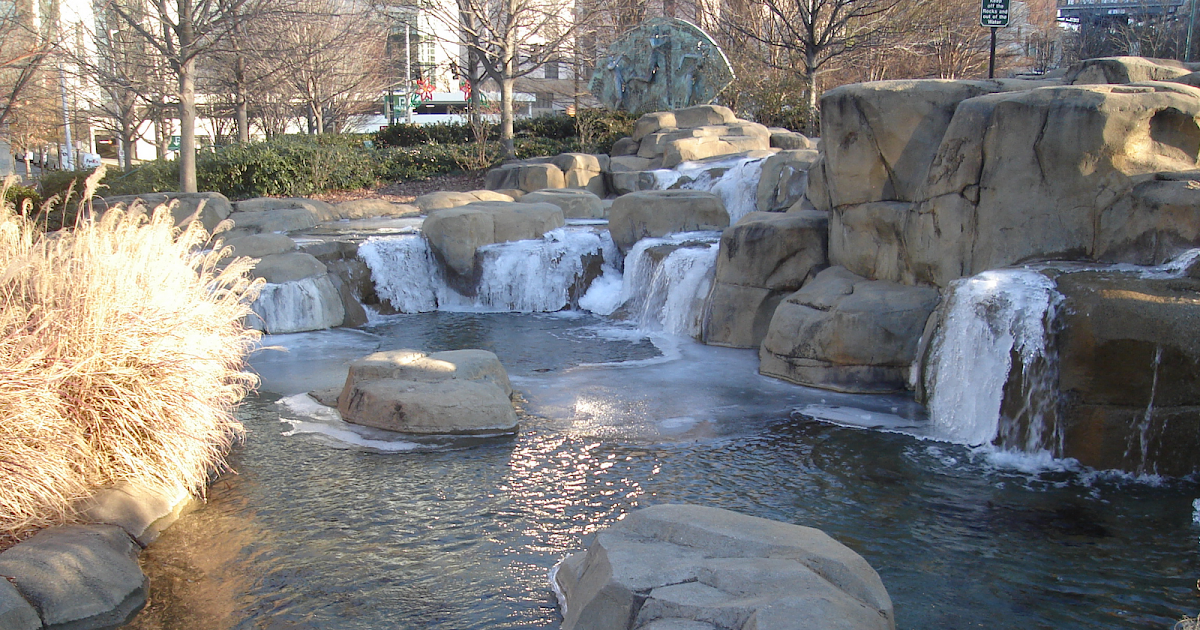 The No Good Blog Ice Skating At The Centennial Olympic Park In Atlanta