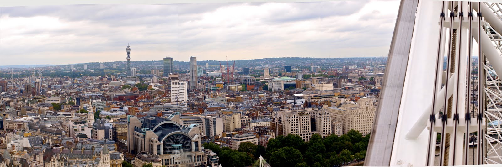 [London+Eye+Panoramica+2.jpg]