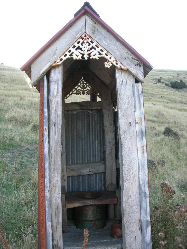 [living+loo]
