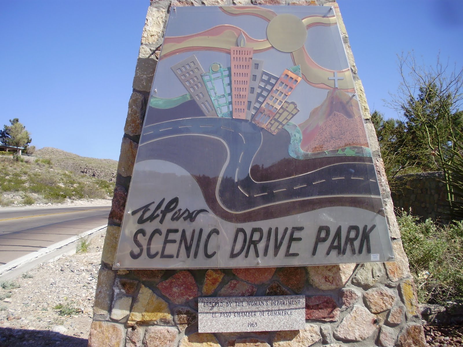 Life at 55 mph Scenic Drive Park in El Paso, Texas (click here for