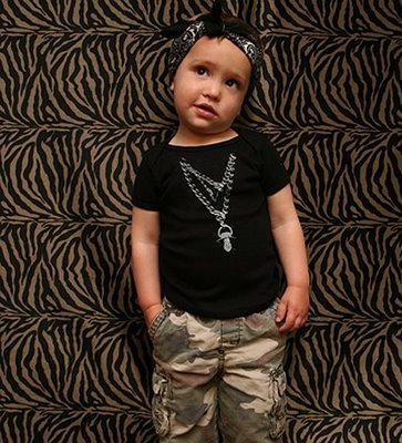 [babygeartodaycom-bling-shirt-rockandrattle.jpg]