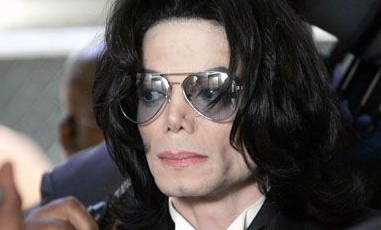 Encuentran marihuana en mansión donde falleció Michael Jackson