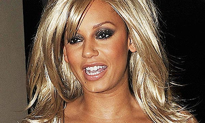 Mel B disfrazada de Pamela Anderson