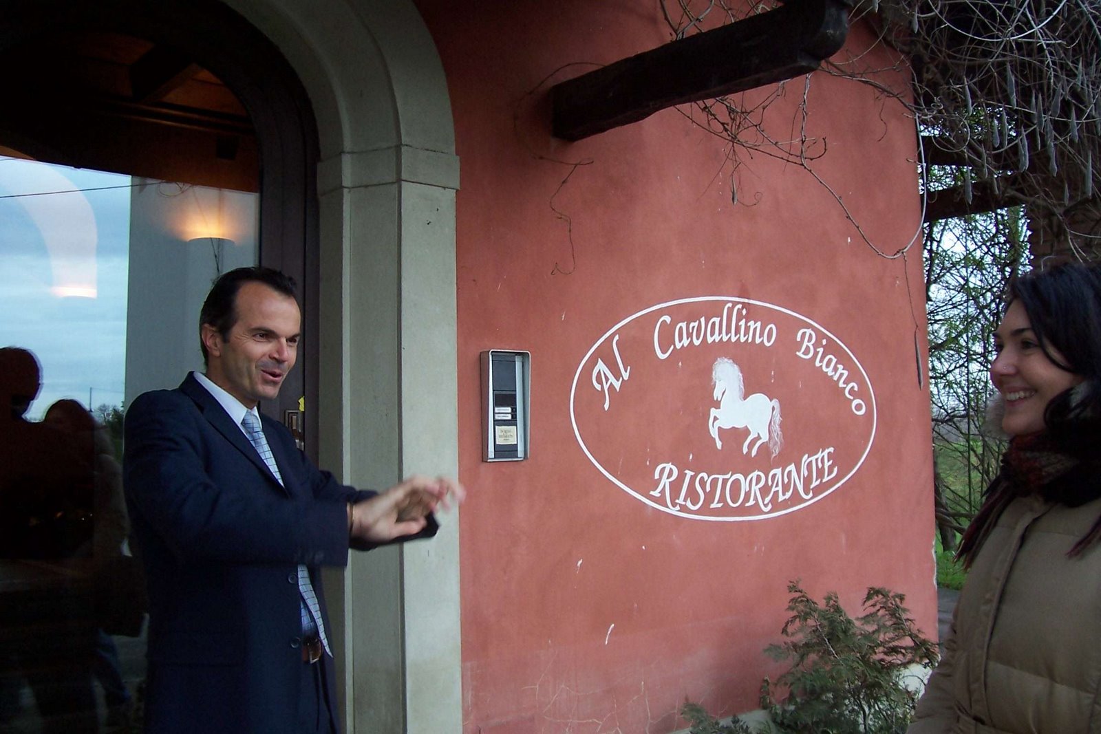 [CulatelloCavallinoEntry.jpg]