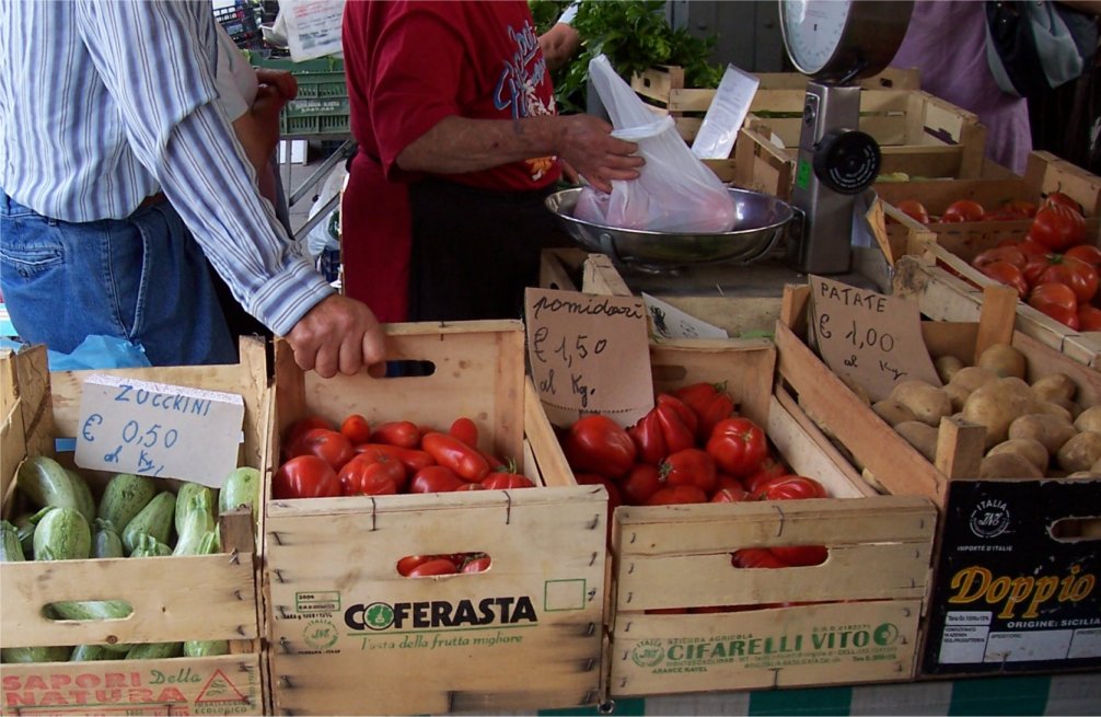 [PiemonteTurinMarket5.JPG]