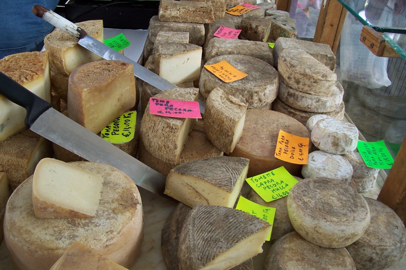 [PiemonteTurinMarket6.JPG]