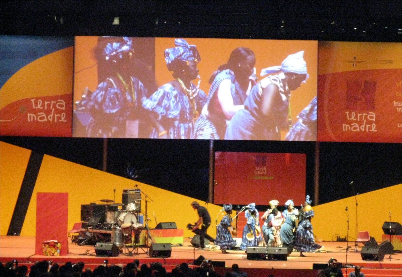 [Closing5BurkinaFaso.jpg]