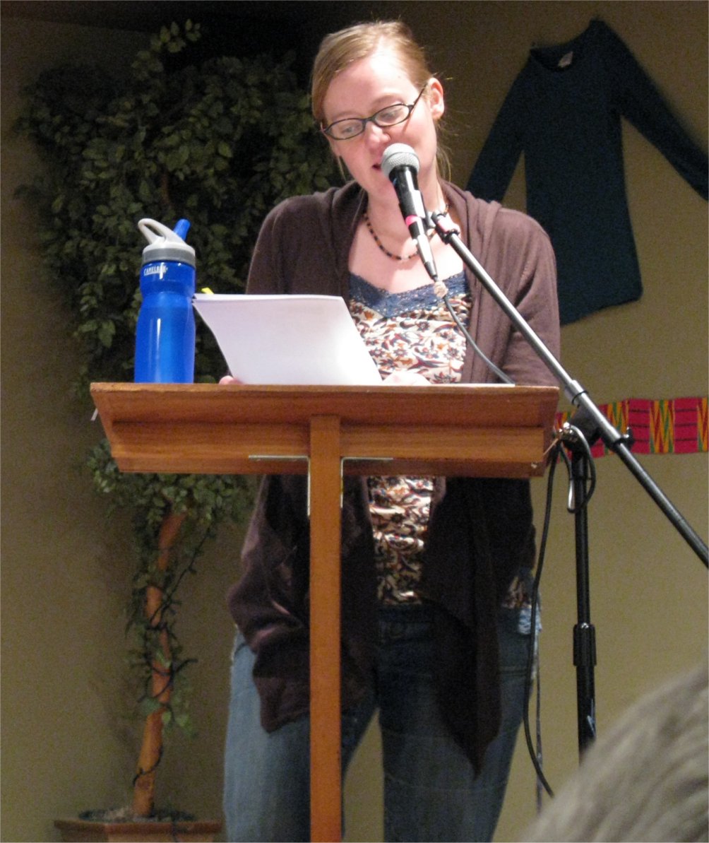 [YvonneBlomer10Apr2009.jpg]