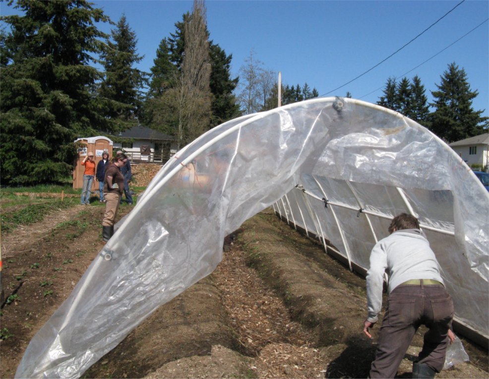 [2009HaliburtonHoopHouseApr15.jpg]