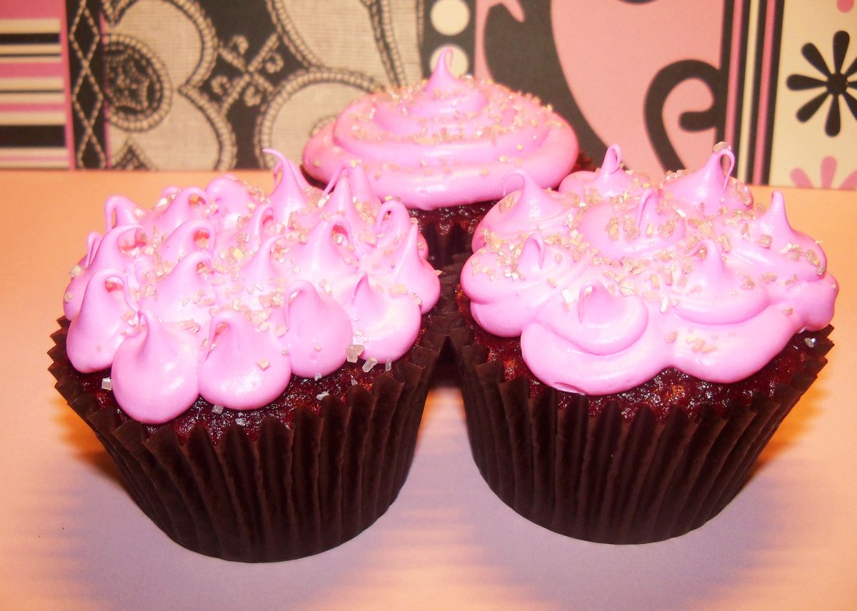 Cupcake Delivery Dallas Birthday, Wedding Cupcakes Dallas, TX Pink