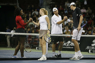 Serena, Wozniacki, Roddick and Isner