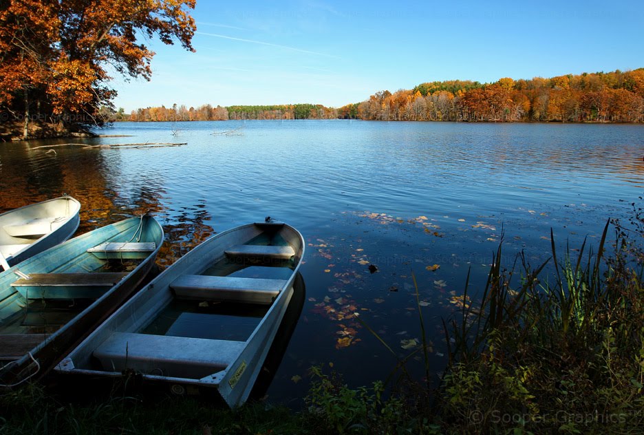 [reservoir+boats+by+sooper-deviant.jpg]