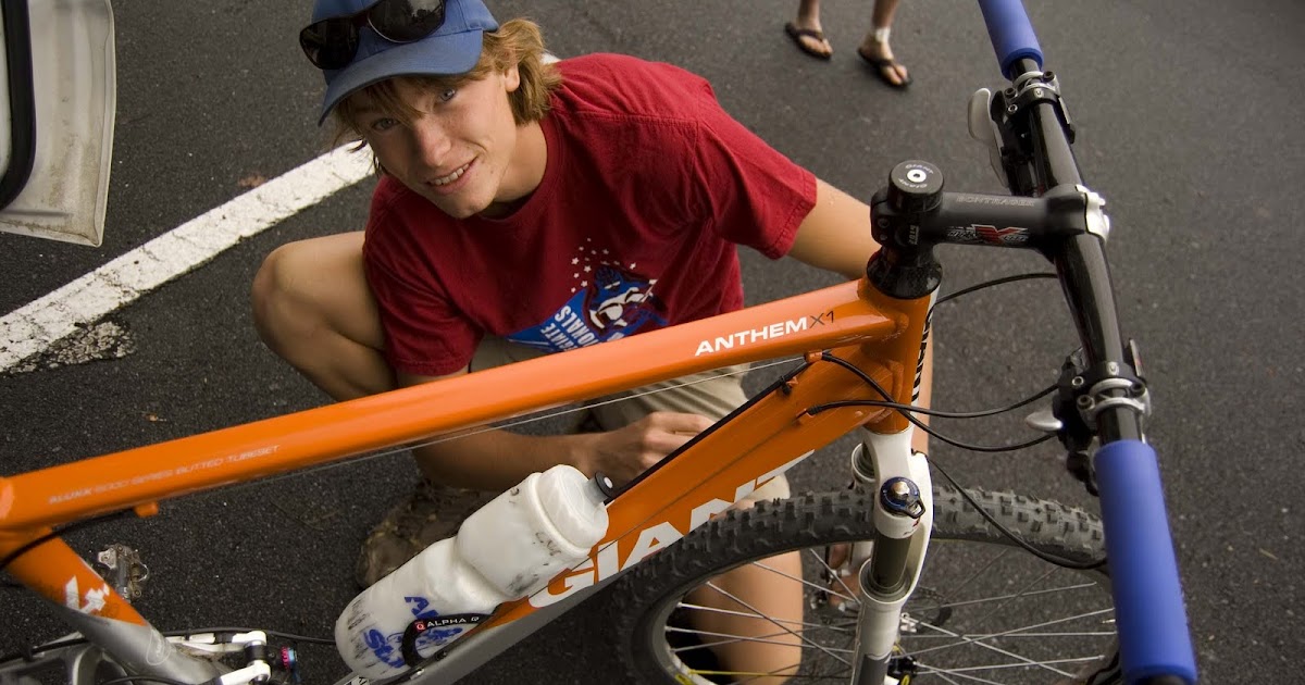 mt.shasta collegiate mtb racr