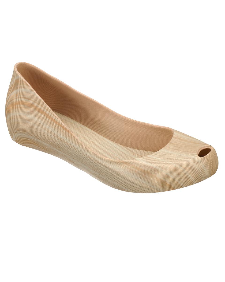 Cream Flat Shoes