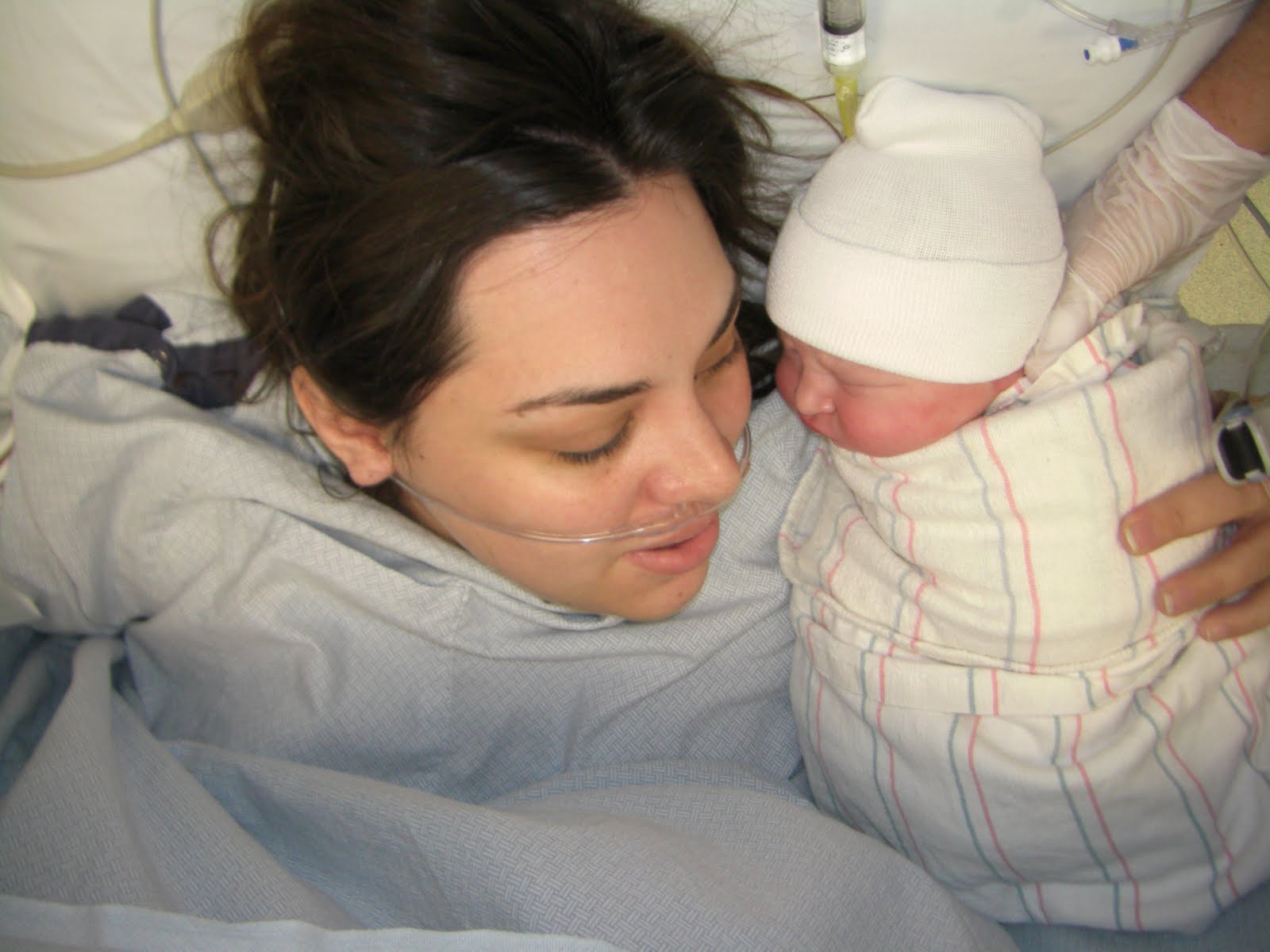 [ava's+birth+012.JPG]