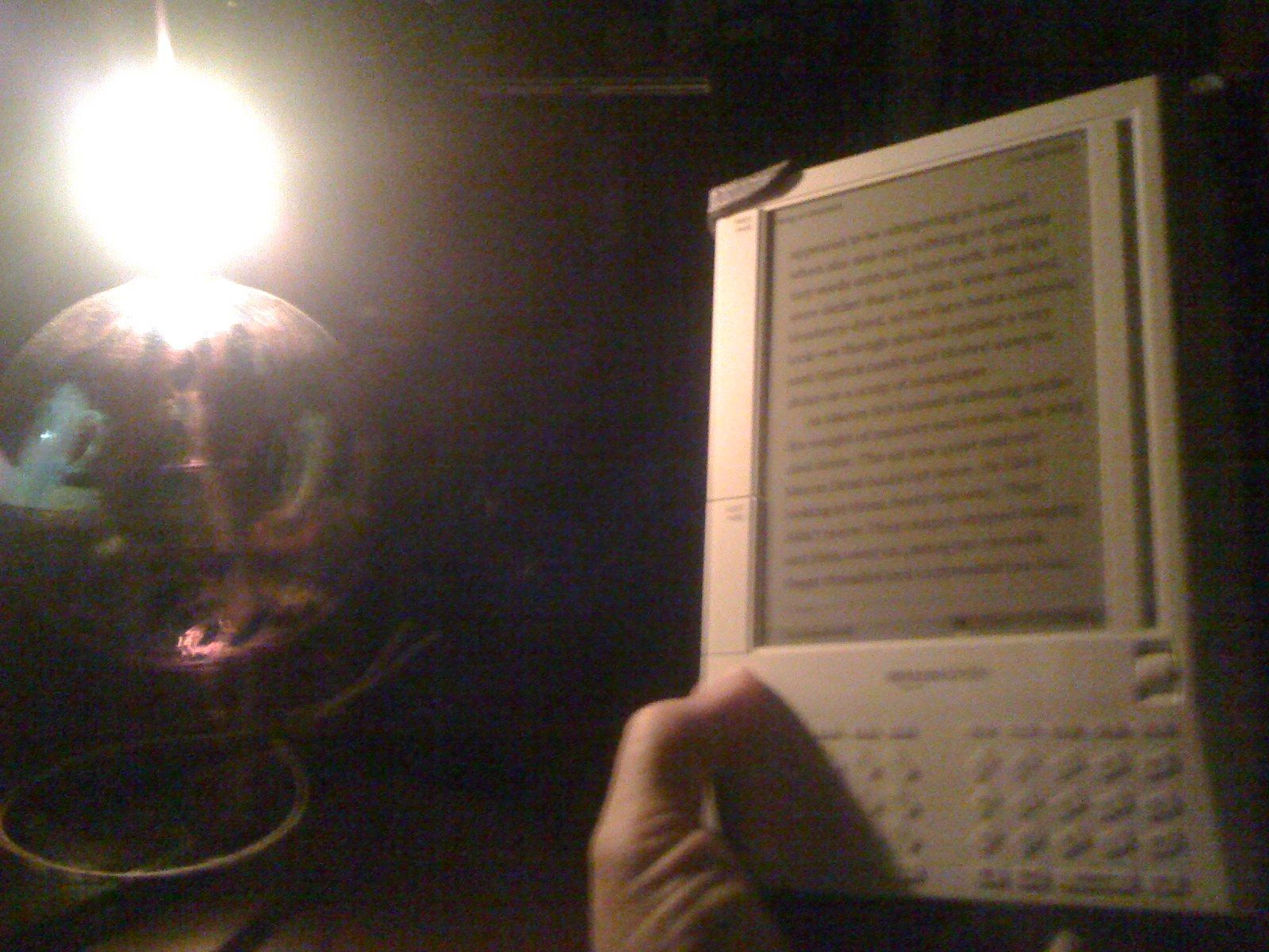 [Kindle+by+Candle.jpg]