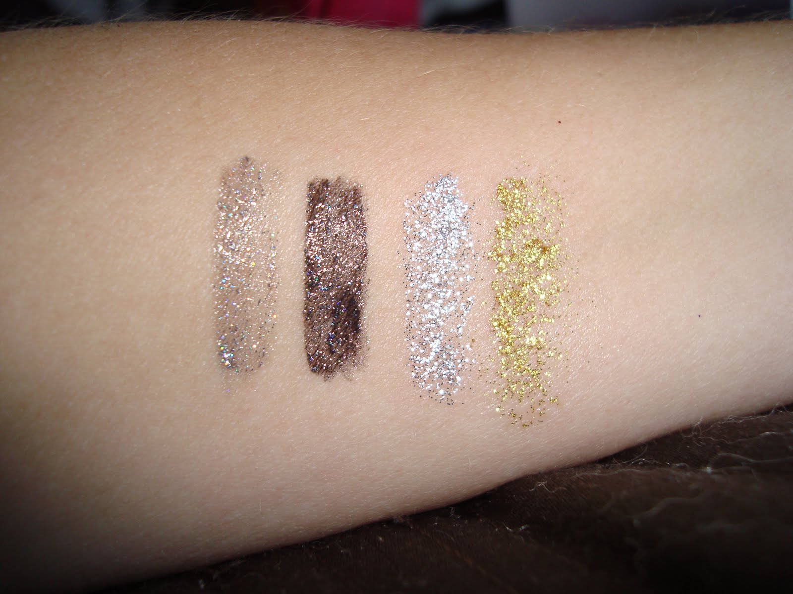 Makeup Mania ♥ Glitter 101 Swatches!