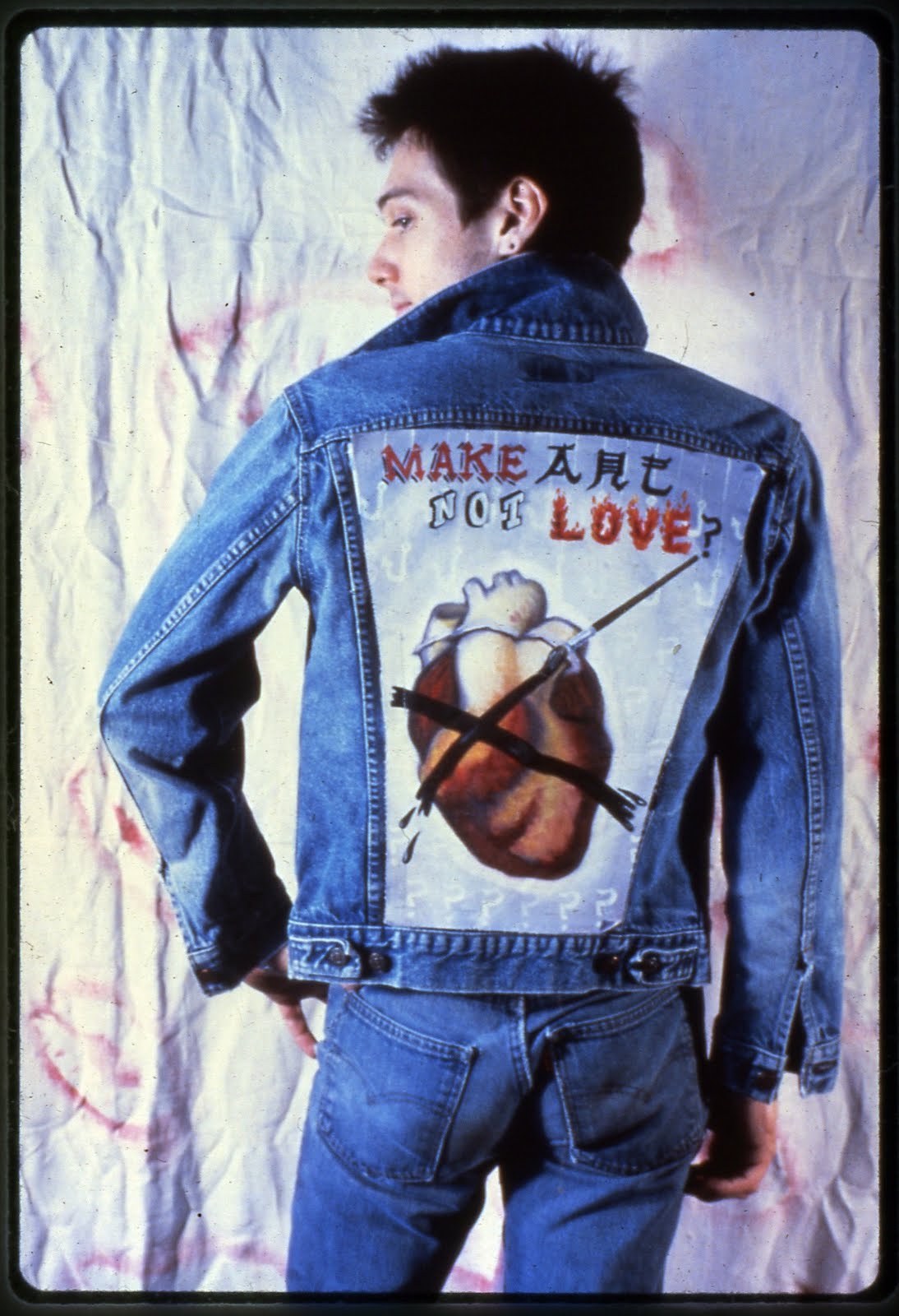 [Wince+Butt+Shot.jpg]