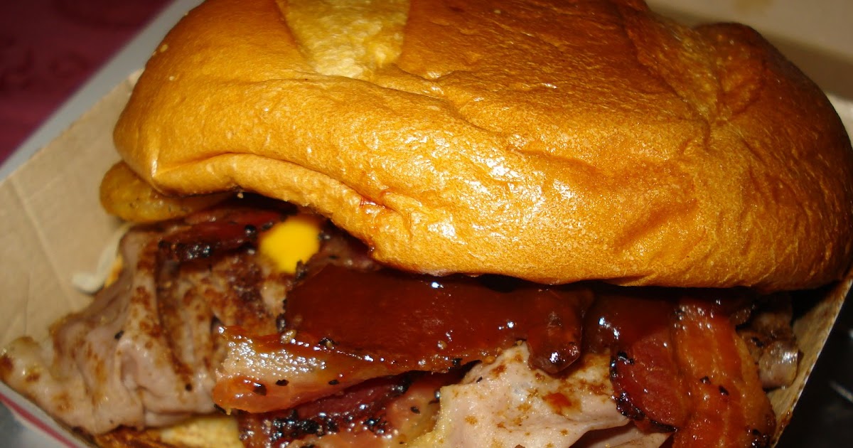 An Immovable Feast Fast Food Review Arby's BBQ Bacon Cheddar Roastburger