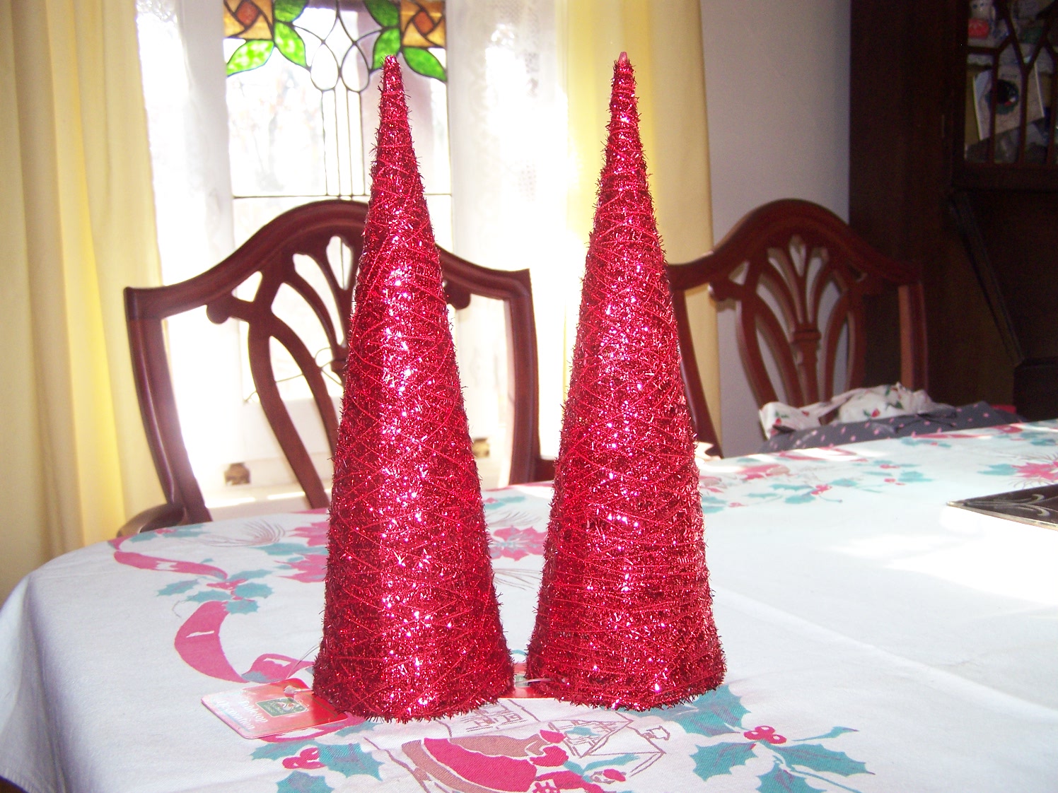 Old Glory Cottage: Christmas Decorating With Dollar Store Items!