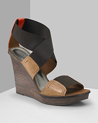 [theoryyevaelasticwedges-295-bloomies.jpg]