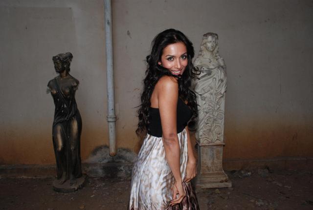 [Malaika_Arora_Khan_26.jpg]