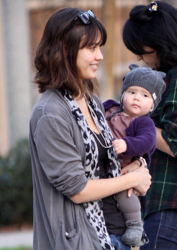 [jessica-alba-honor-marie.jpg]