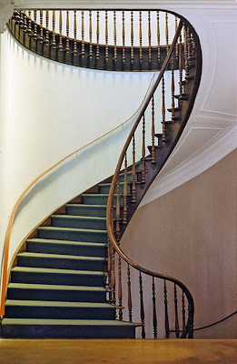 Modern and Classic of Stairs Design for Better Interior 