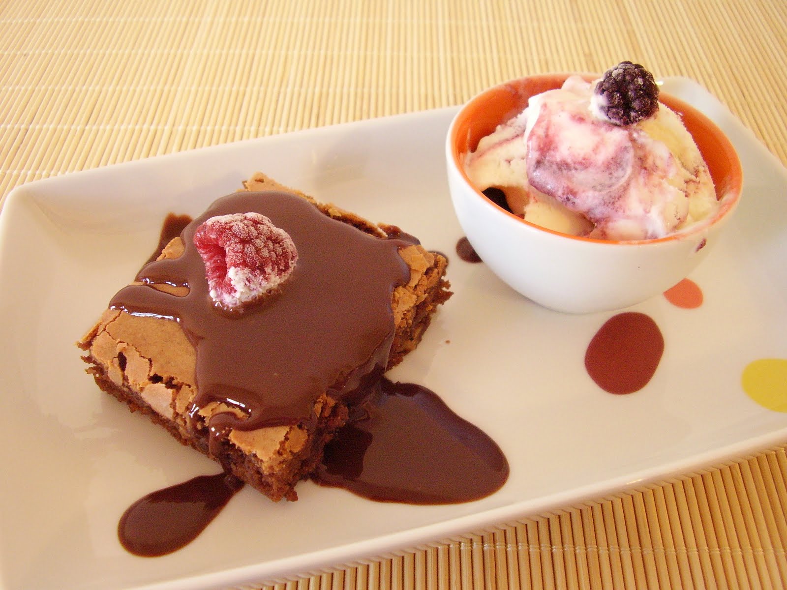[brownie.JPG]