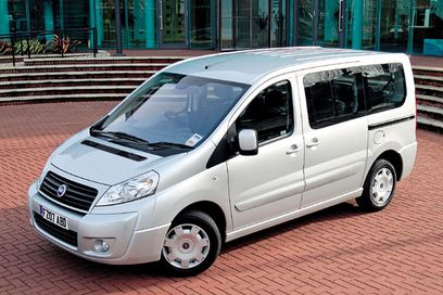 MICROBUS 8 PASSAGERS