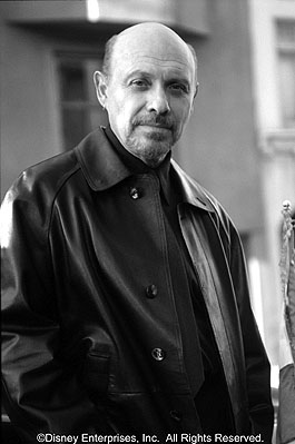 Hector Elizondo