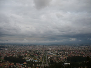 11-11 zicht op Cuenca vanuit Turi
