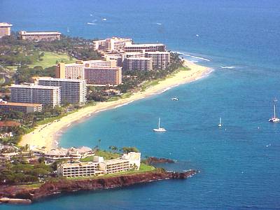 [Aerial+kaanapali+beach+2.bmp]