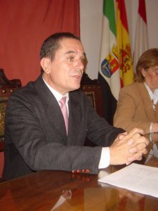 [img080318202431.jpg]