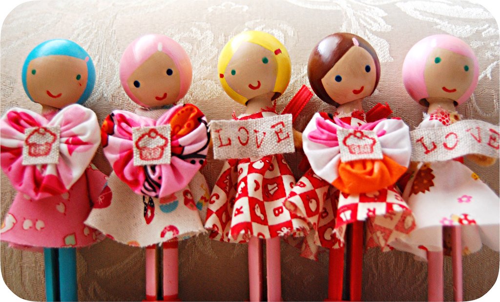 [3116748078_a2ba8f40d6_b.jpg]