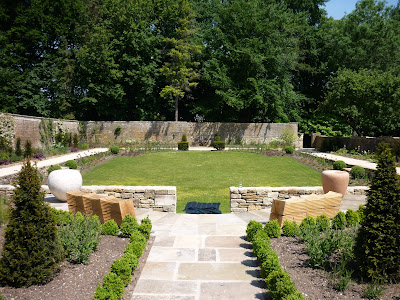 Garden Design on Garden Design And Wanted To Share With You This Garden Belonging To