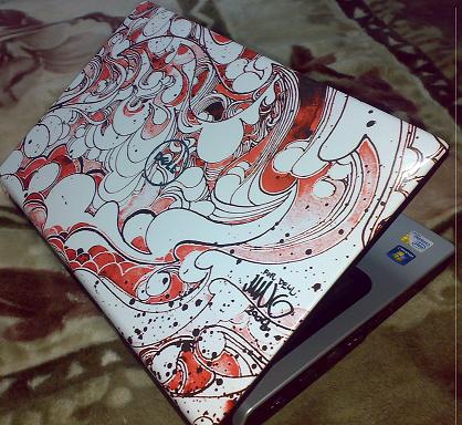 [mylaptop_osheen.JPG]