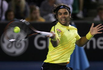 [gonzalezforehand.jpg]