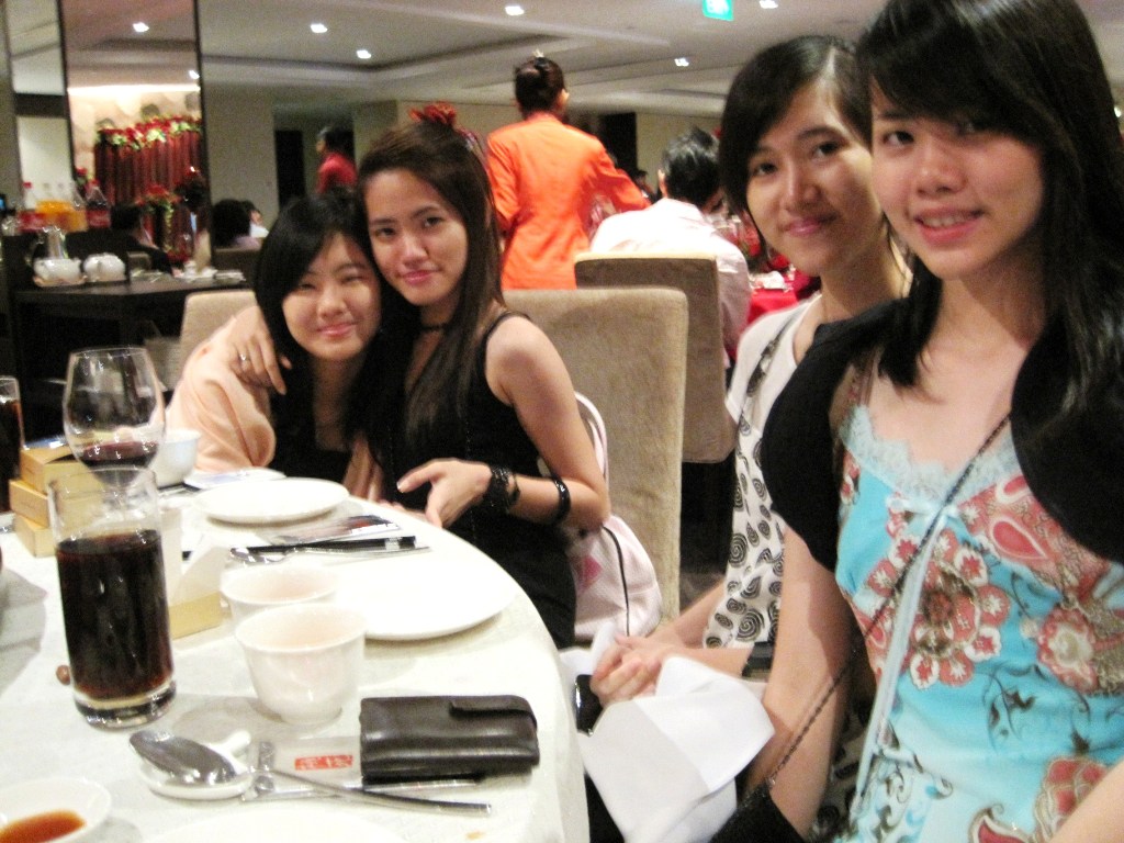 [IMG_0452.JPG]