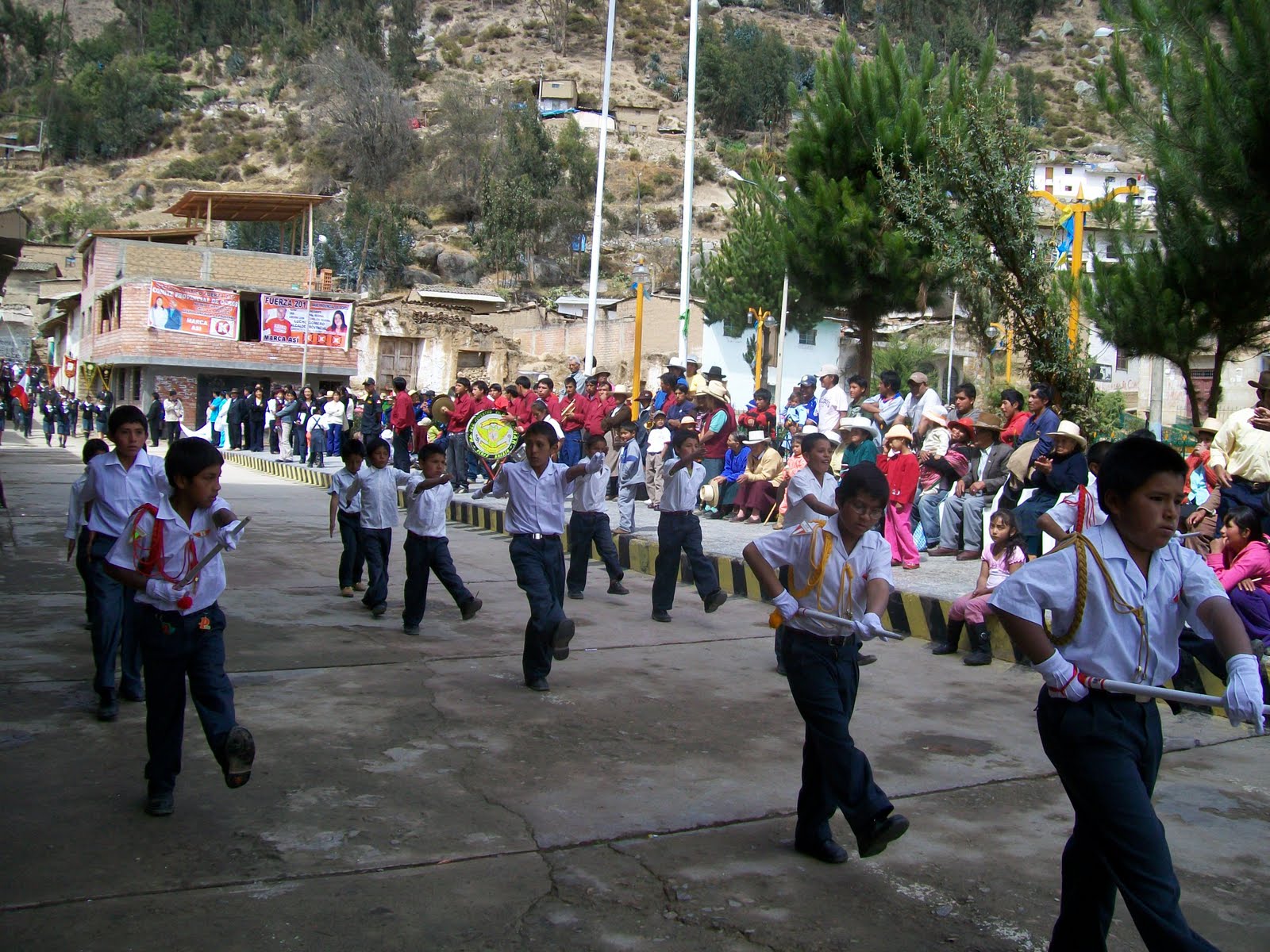 * ANIVERSARIO DE OCROS El Pueblo pide Turismo