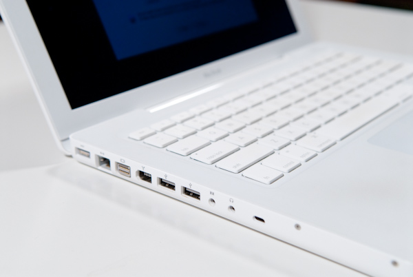 White Macbook And Djay Pro White Macbook And Djay Pro
