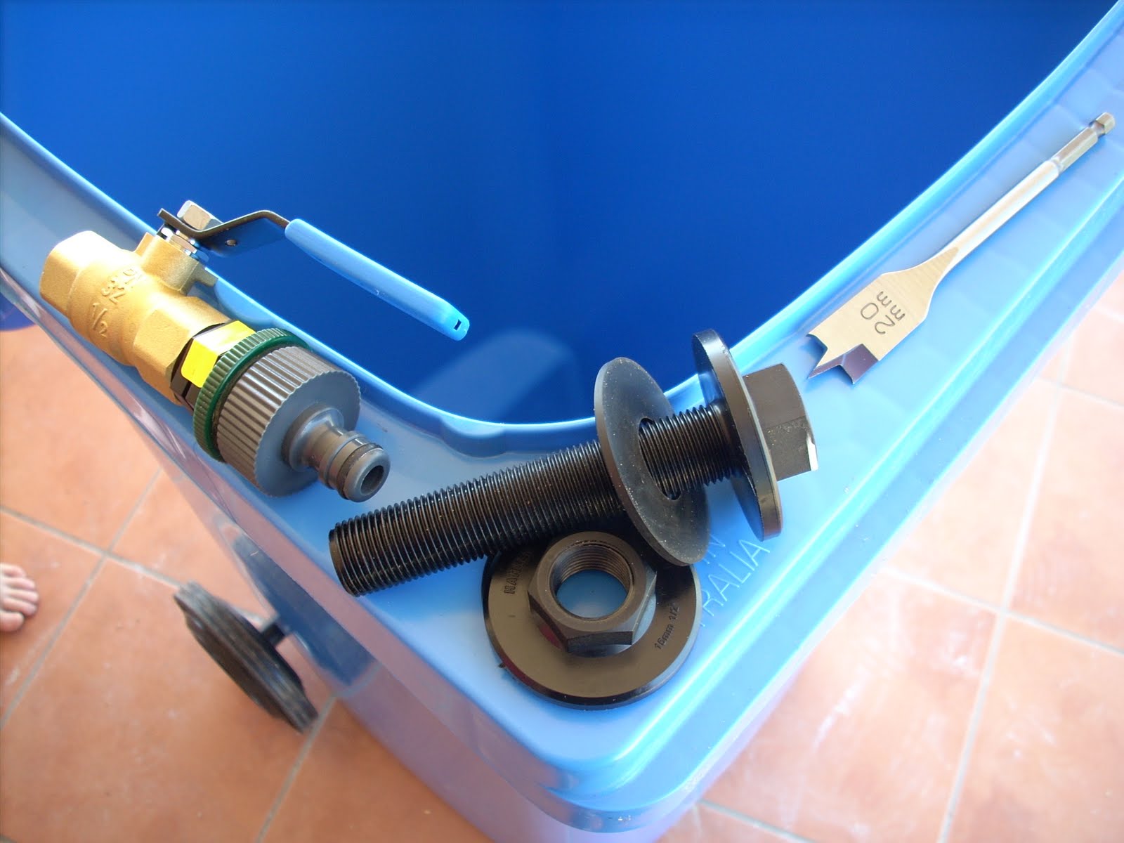 minimum effective pipe tap length