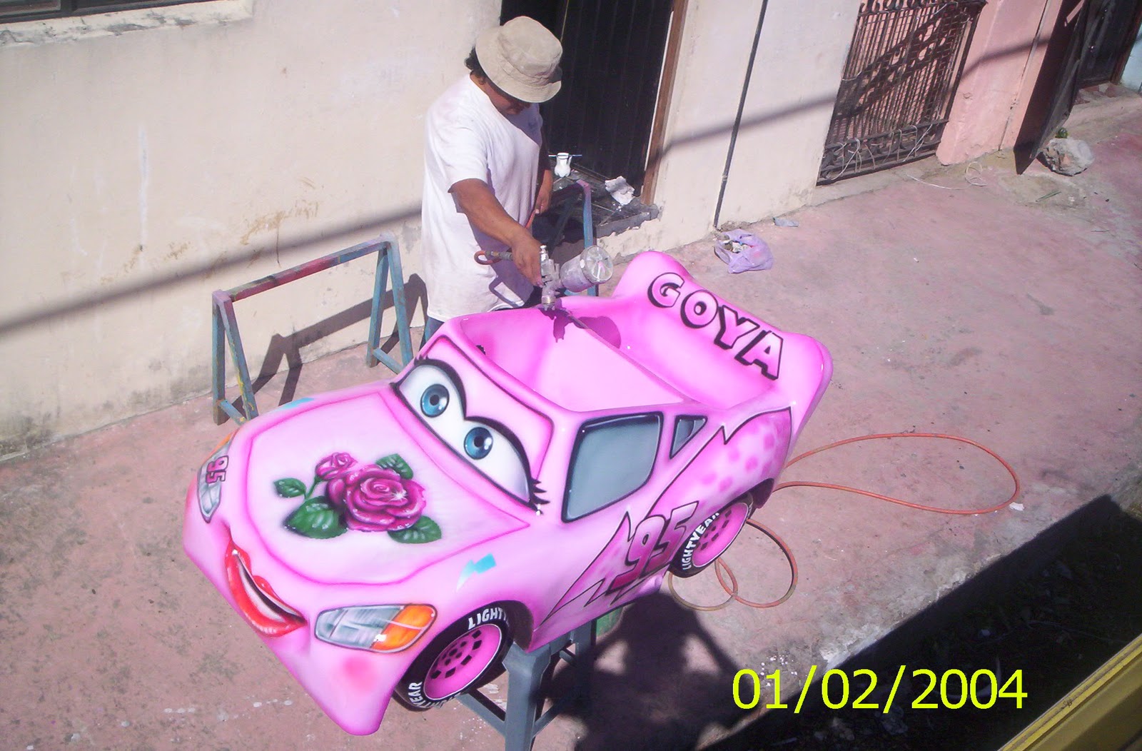 rayo mcqueen rosa