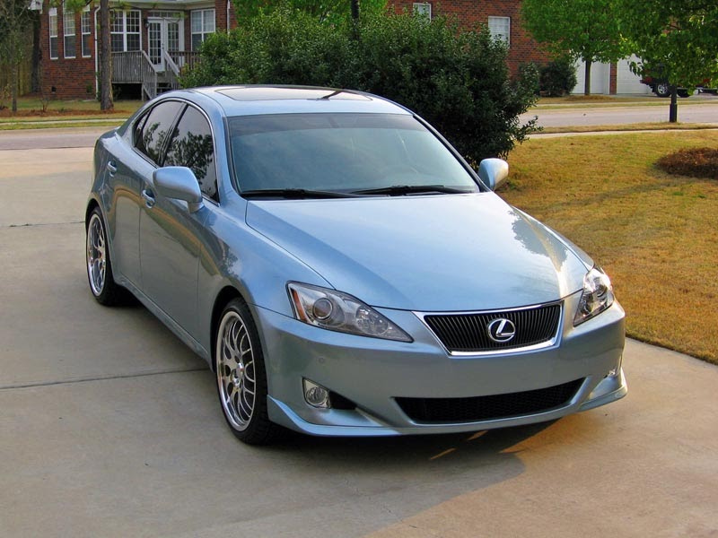 lexus gallery: lexus is250 awd wallpaper