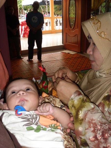 [19970_1146919168225_1684944789_296968_4253752_n.jpg]