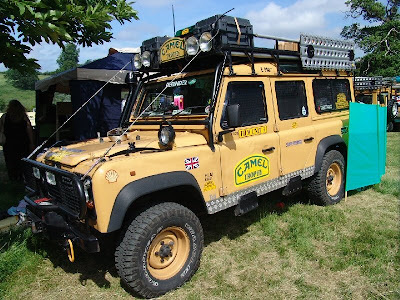  a LR enthusiast in the UK with a site full of insane Land Rovers
