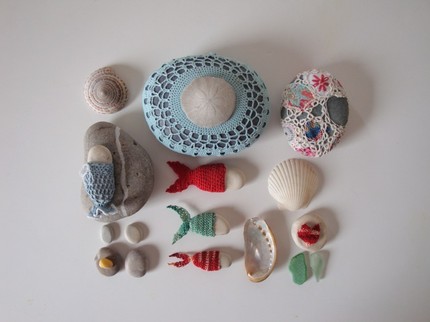 [spring+in+the+stones.jpg]