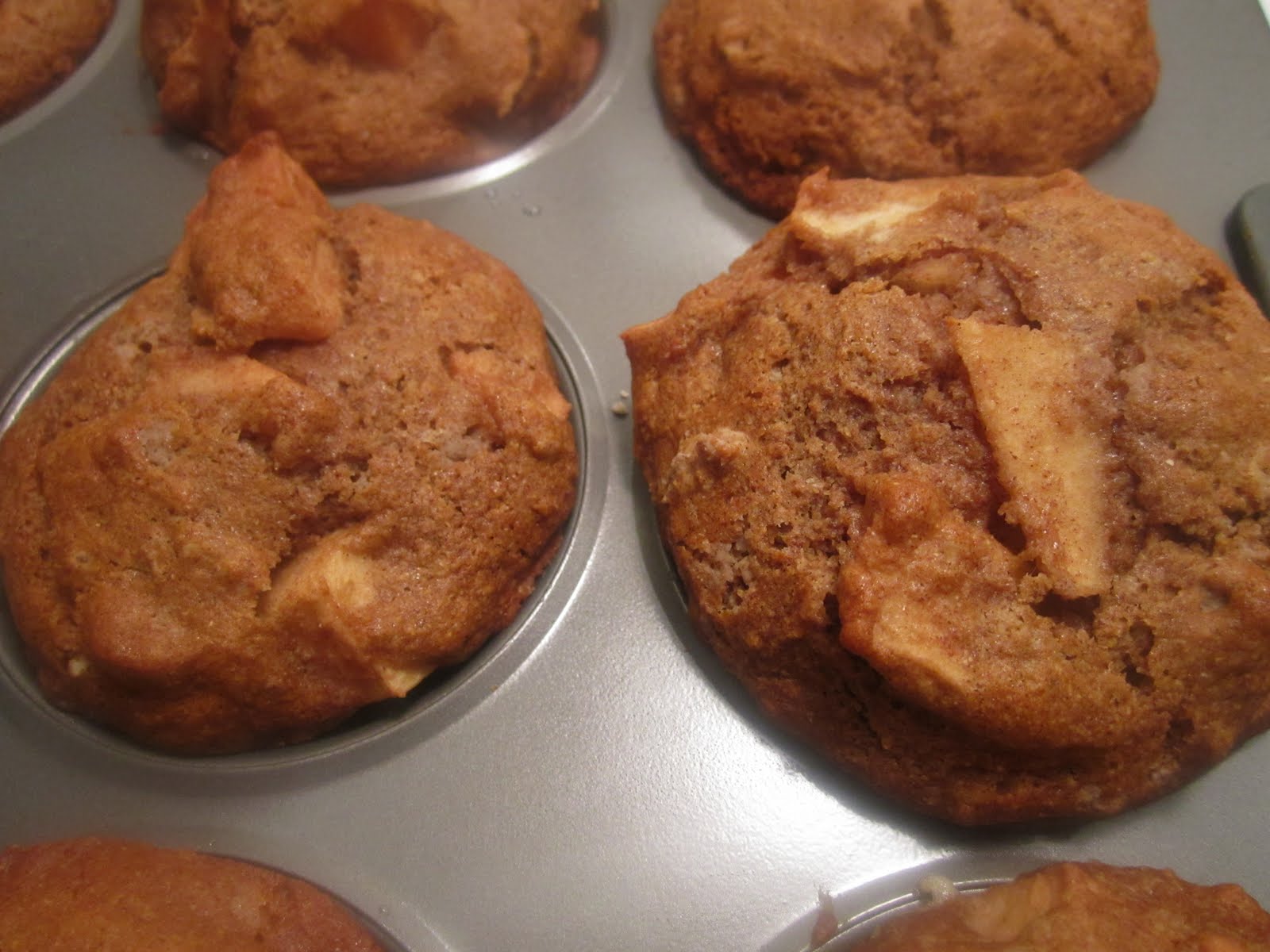 One Vegan and One Flirt GlutenFree, Vegan AppleCinnamon Muffins! Delish!