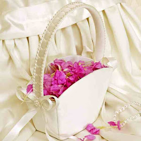 Wedding Flower Girl Baskets Collections wedding-flower